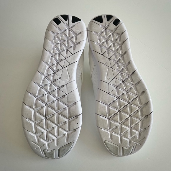 Nike Free Run Commuter - Picture 7 of 10